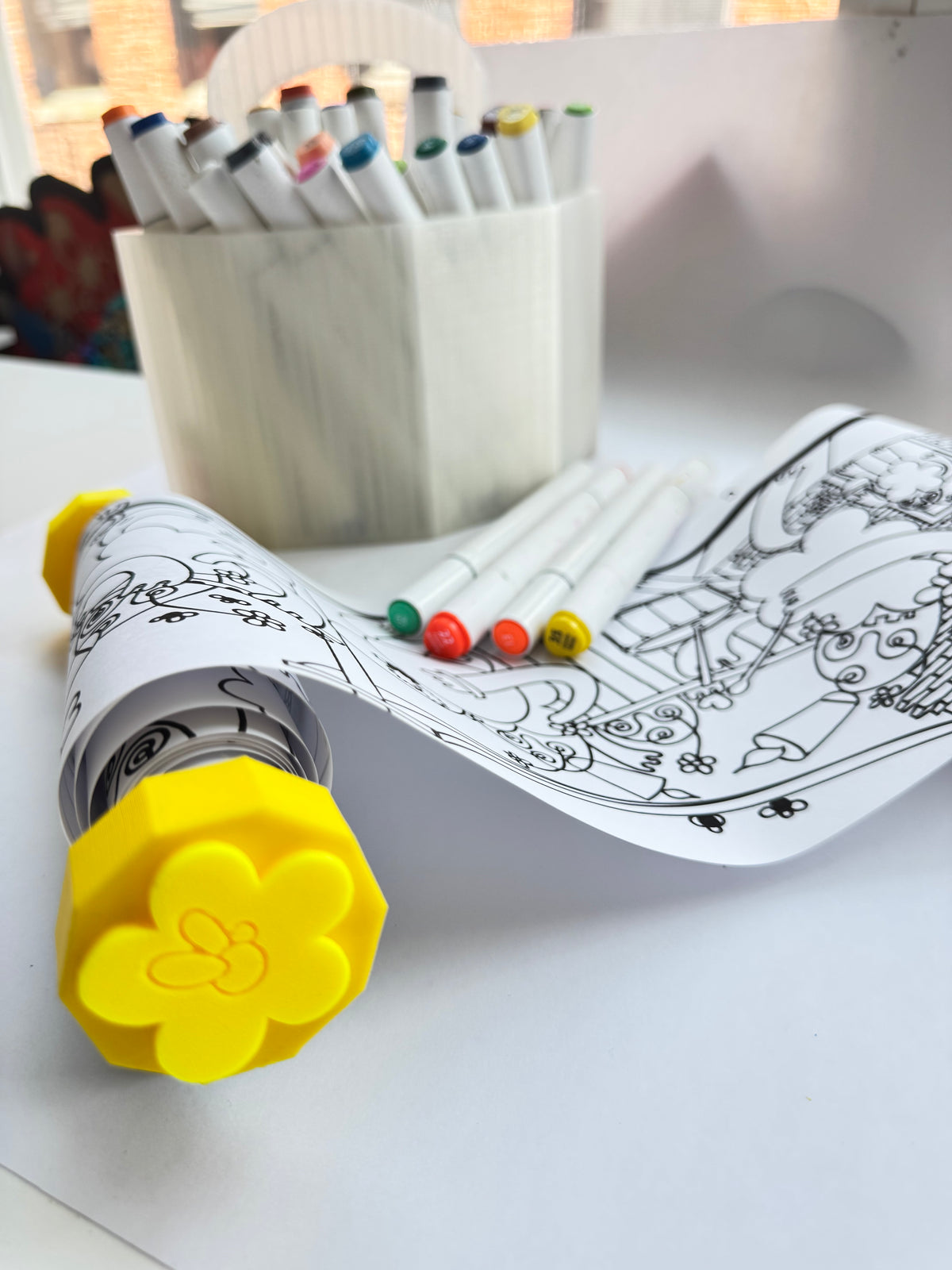 YELLOW ColoRollStories