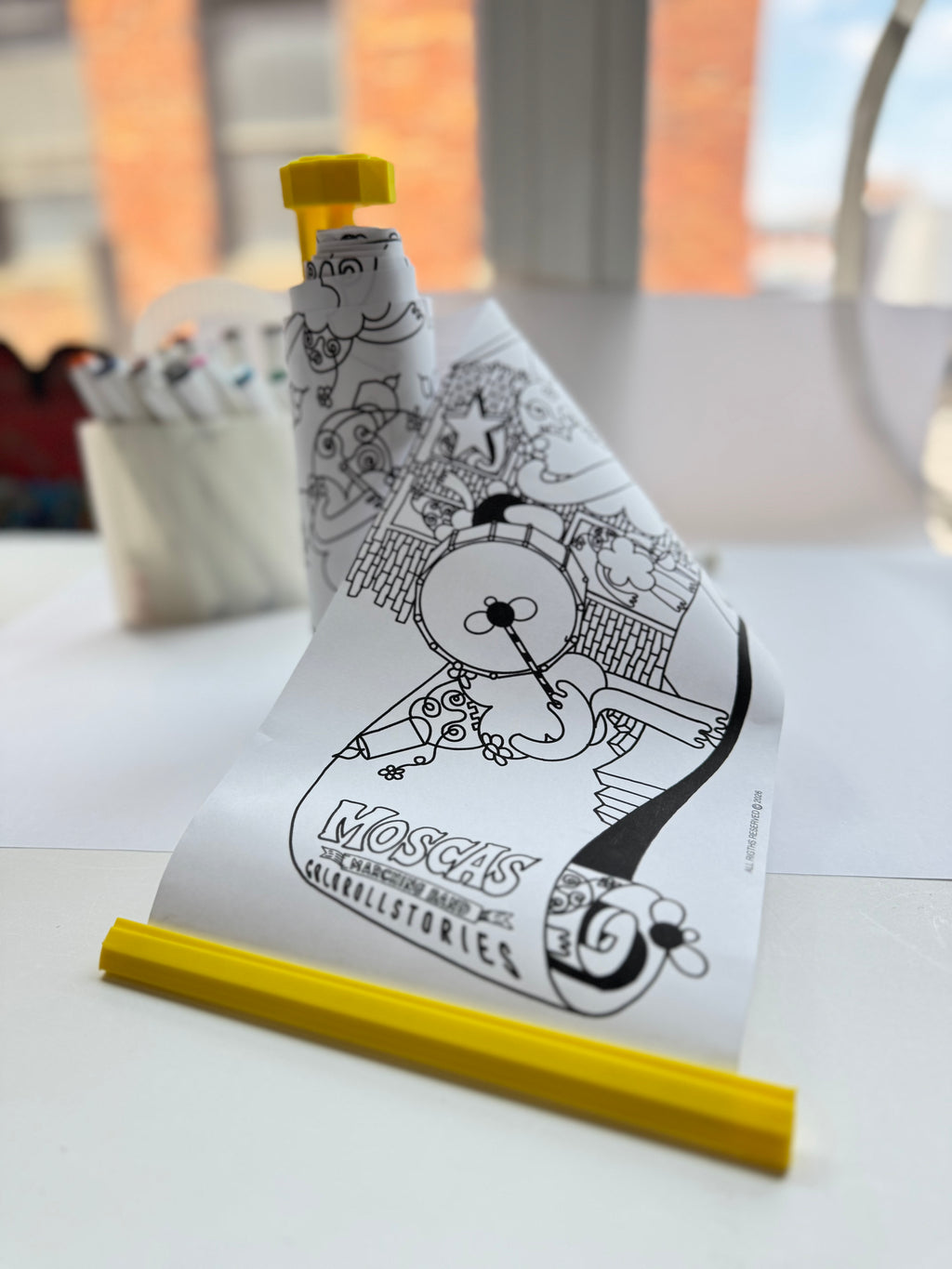 YELLOW ColoRollStories