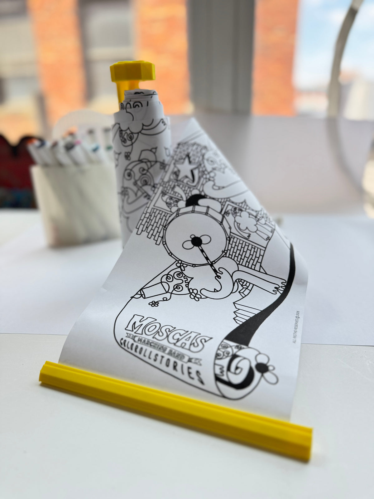 YELLOW ColoRollStories